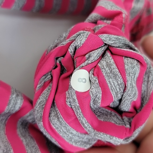 Lululemon run sport henley size 8 - Picture 11 of 11